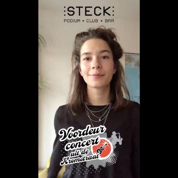 Genre: viool, klassieke- & volksmuziek <br />
<br />
Nina Zuure (1995) is als freelance violist actief in meerdere genres, waaronder klassiek, jazz en pop. Ze heeft gestudeerd aan het Koninklijk Conservatorium in Den Haag. Nina speelt met veel plezier in verschillend