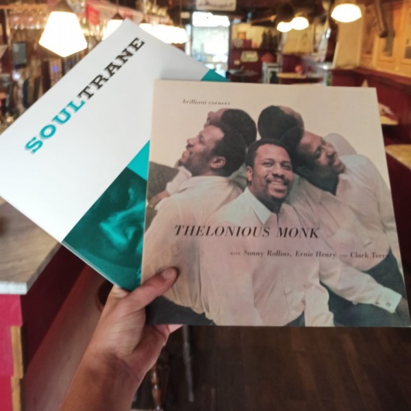 We're adding some real nice additions to our vinyl collection - come check them out during our vinyl jam starting at 7pm tomorrow! <br />
<br />
#indelft #horecadelft #delft<br />
#kromstraat #horecasupport #helpdehoreca #shoplocal #supportyourlocals #instagood #lekker #ge