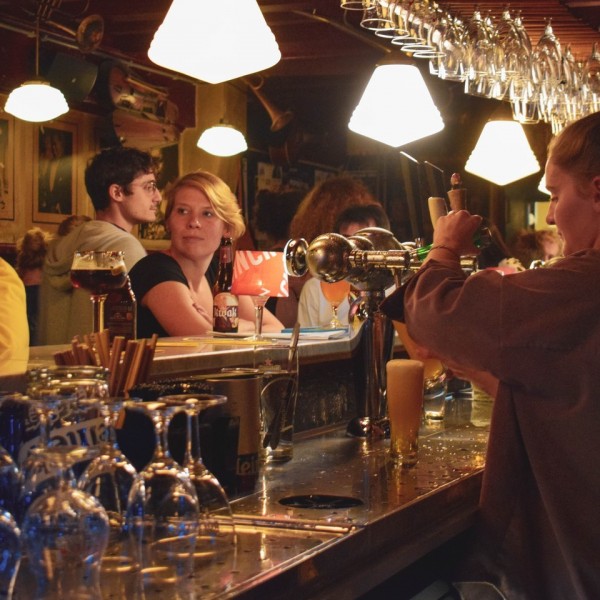 Don't worry we're still open: join us for a drink from 14:00 - 20:00!<br />
<br />
#indelft #horecadelft #delft<br />
#kromstraat #horecasupport #helpdehoreca #shoplocal #supportyourlocals #instagood #lekker #genieten #drinken#beer #bier #jazzcafebebop #speciaalbier #tap #